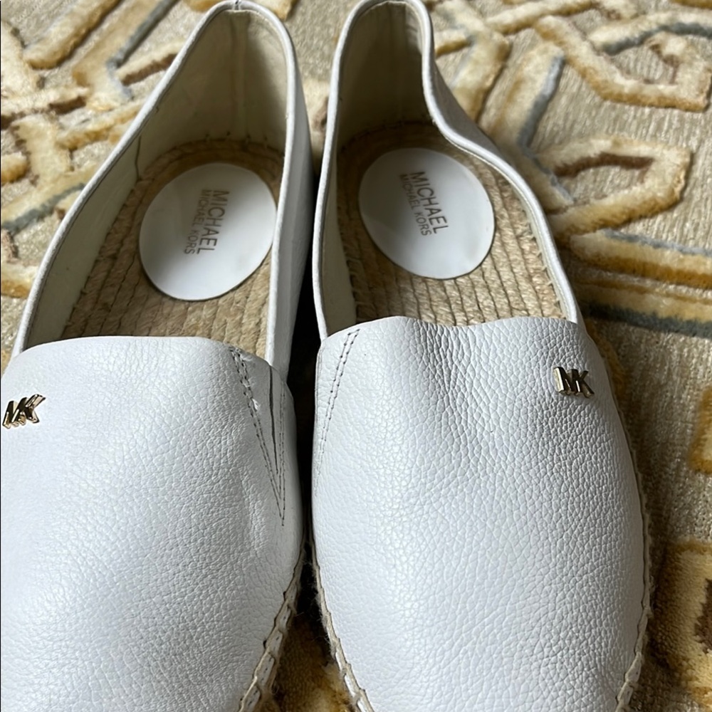 Michael Kors White Kendrick Espadrille Flats NWOT - Picture 4 of 13